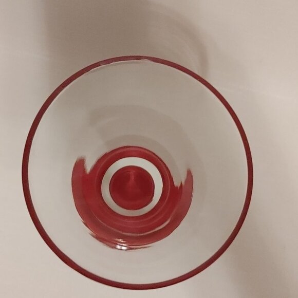 LOVELY Cocktail Glass PINK Base Fine Dining Bar Art GLASS - Picture 2 of 4